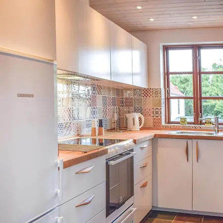 Three-bedroom In Feriehus