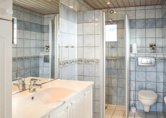 Three-bedroom In Σπίτι διακοπών Knebel