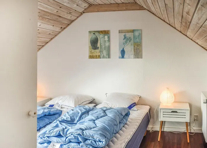 Three-bedroom In Knebel